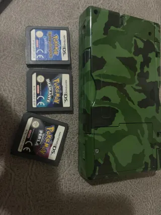 Nintendo DS Lite Camuflaje (es una carcasa)  + 3 J