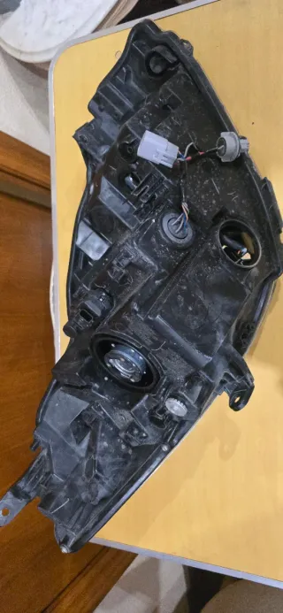 Faros Toyota Yaris 2018