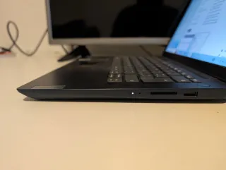 Laptop Lenovo 15" - Intel Core i3 11va Gen | 8GB