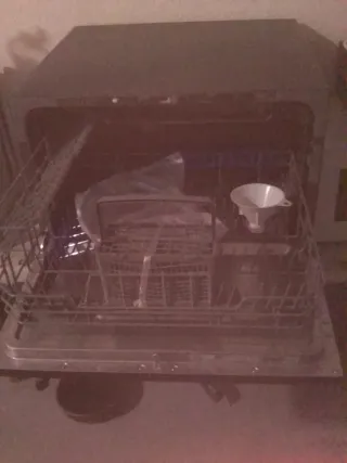 Lavavajillas sobre encimera valencia