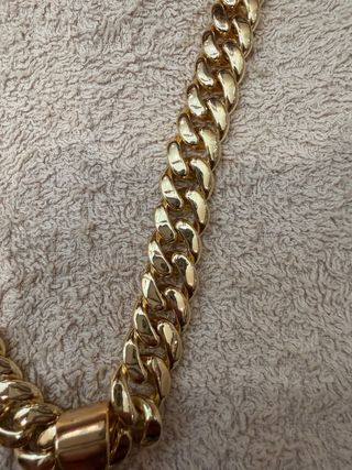 CADENA LAMINADA EN ORO 18k con Colgante Virgen