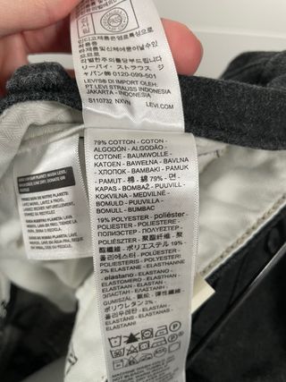 Pantalón chino negro Levi’s Standard NUEVO