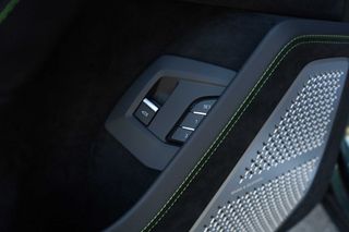 LAMBORGHINI URUS PERFORMANTE 666 CV