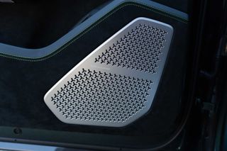 LAMBORGHINI URUS PERFORMANTE 666 CV