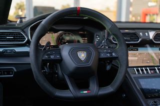 LAMBORGHINI URUS PERFORMANTE 666 CV