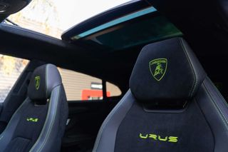 LAMBORGHINI URUS PERFORMANTE 666 CV