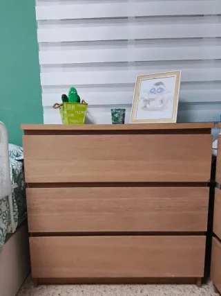 Cajonera MALM Ikea Madera.