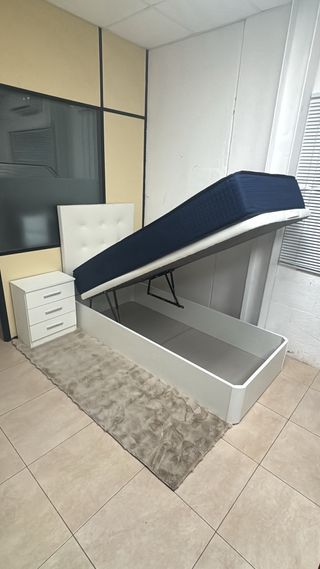 Liquidación Canapé + Colchón - A partir de (249€)