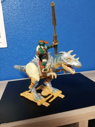 Figura Tortugas Ninja con dinosaurio Rex
