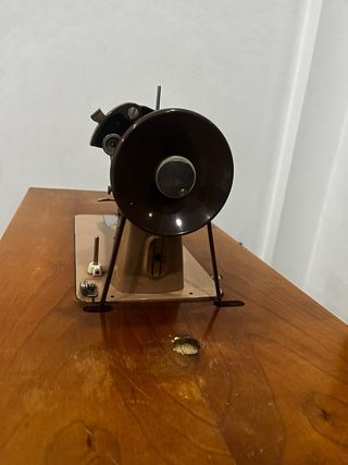 Máquina de coser Singer antigua