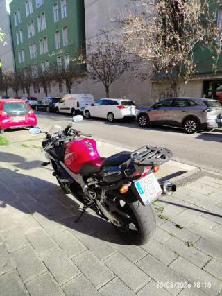 Honda CBR 600F4i