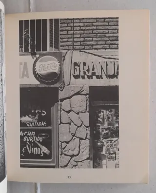 Arquitectura y lágrimas (1975)