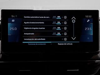 Peugeot 3008 Hybrid 225 Allure