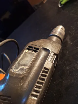 Taladro Black & Decker BD601