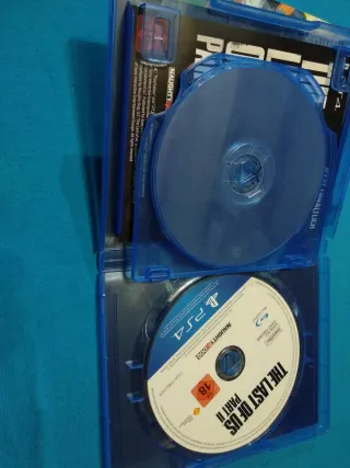 PS4 Naruto & The Last of Us Part II