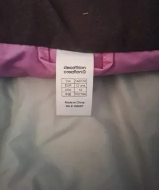 Buzo de nieve rosa y gris