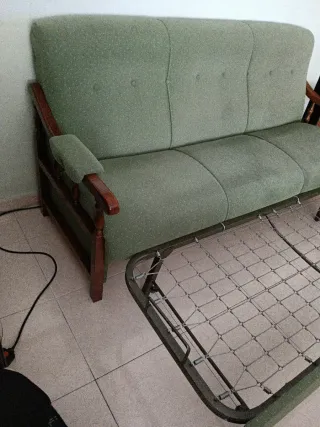 Sofá 3 plazas con cama y estructura madera