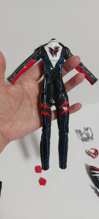 Conjunto Ghoulia SDCC Monster High