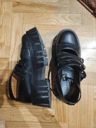 Zapatos plataforma cuero negros