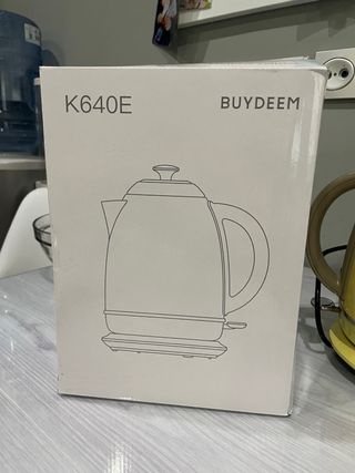 Hervidor Eléctrico Amarillo BUYDEEM Nuevo