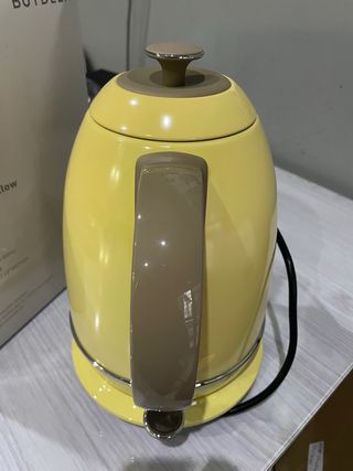 Hervidor Eléctrico Amarillo BUYDEEM Nuevo
