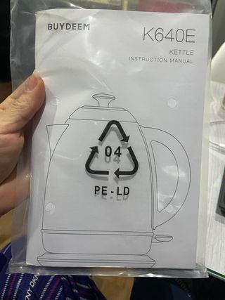 Hervidor Eléctrico Amarillo BUYDEEM Nuevo