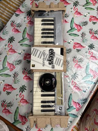 Teclado MIDI Ekeys 49 teclas