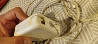 Cargador MacBook Antiguo Apple