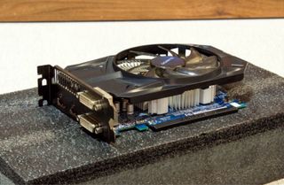 Gigabyte GTX 750 Tarjeta Gráfica