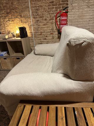 Sofá compacto extensible de 2 plazas