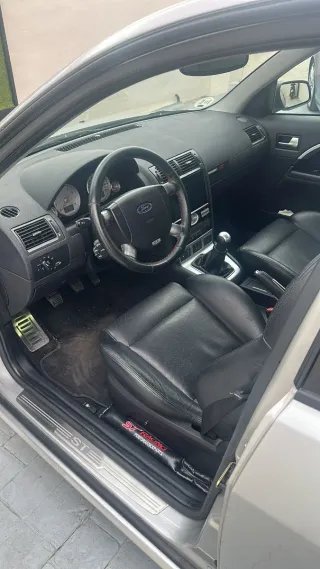 Ford Mondeo 2003