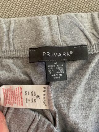 Set donna M: canotta fluo e shorts grigi