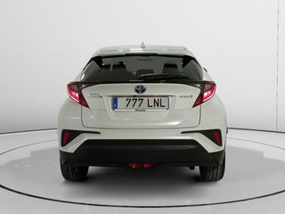 Toyota C-HR 1.8 125H Advance 90 kW (122 CV)
