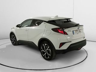 Toyota C-HR 1.8 125H Advance 90 kW (122 CV)