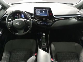Toyota C-HR 1.8 125H Advance 90 kW (122 CV)