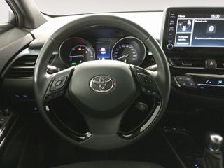 Toyota C-HR 1.8 125H Advance 90 kW (122 CV)