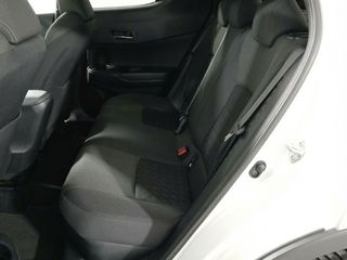 Toyota C-HR 1.8 125H Advance 90 kW (122 CV)