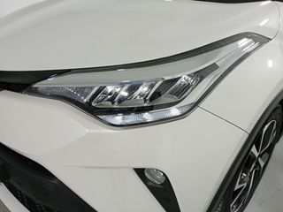 Toyota C-HR 1.8 125H Advance 90 kW (122 CV)