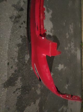 PARAGOLPES DELANTERO FORD FOCUS II ST Rojo