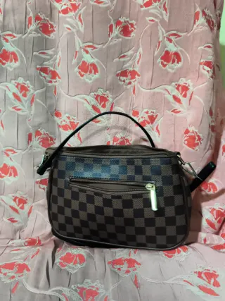 Bolso bandolera cuadros marrón y negro