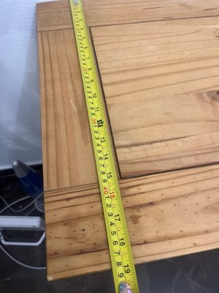 Mesa de entrada rústica de madera
