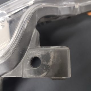 Faro Izquierdo Toyota Auris