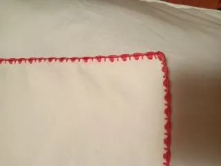 Centrino fatto a mano con fiori