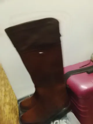 Botas de piel marrones nuevas