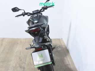 HONDA CB 125 R