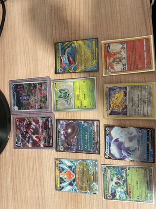 Lote de cartas Pokémon