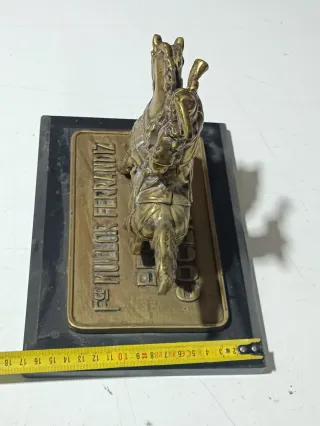 Figura Jinete Bronce con Trompeta