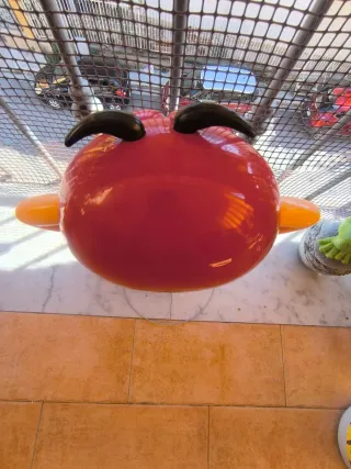 M&M's Rosso Statua
