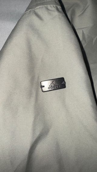 Cortavientos Adidas Vintage Minimalista 90s Beige