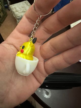 Portachiavi Pikachu in tazza